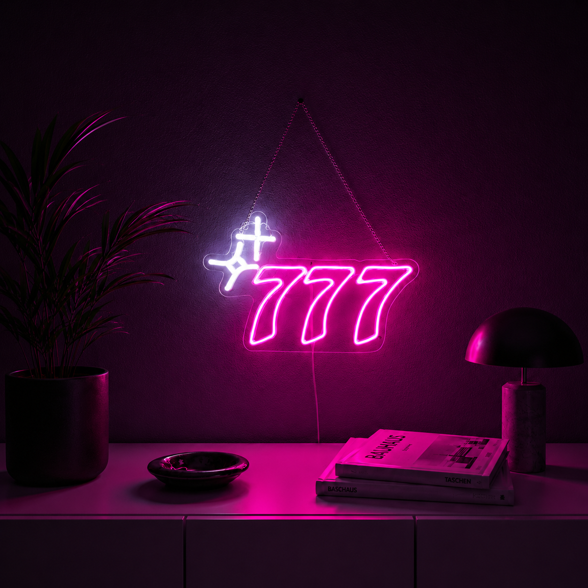 777 - Neon LED
